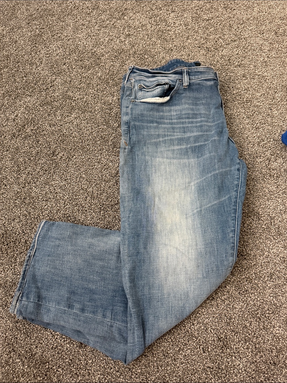 Express Men's Light Blue Straight Jeans